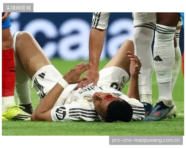 姆巴佩转会后首季随皇马欧冠无冠,目送老东家巴黎实现卫冕伟业。 姆巴佩转会后首季随皇马欧冠无冠,目送老东家巴黎实现卫冕伟业。